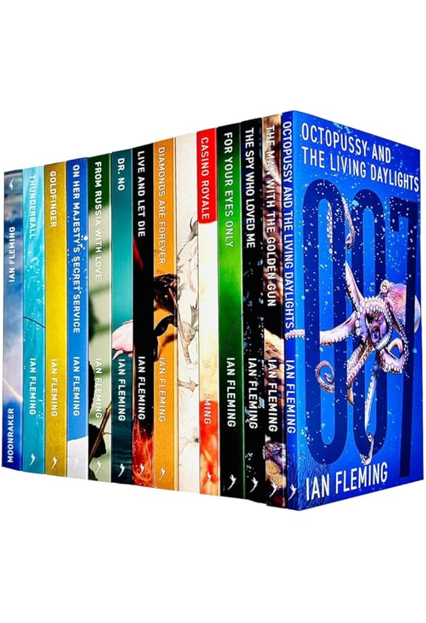 Amazon.com: James Bond 007 Giftset: 9780140910018: Ian Fleming: Books